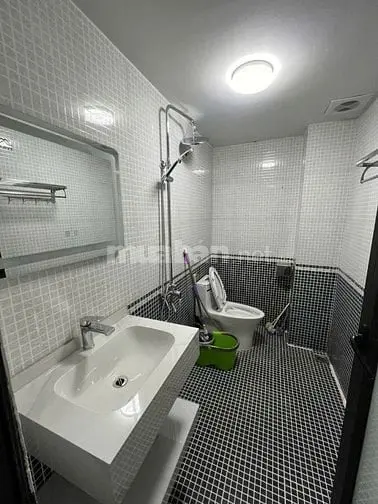 Bán Nhà 42M2 X 4 Tầng, Mặt Tiền 4M, Giá 7.9 Tỷ Kim Giang