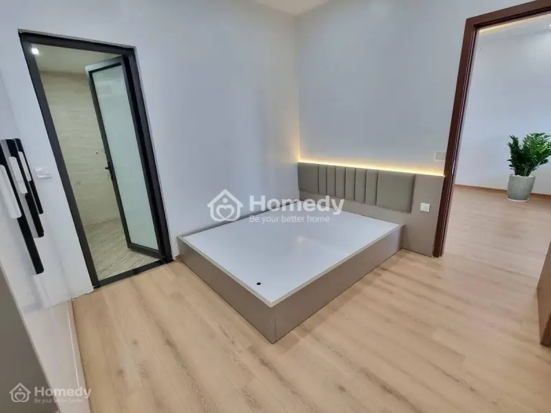Bán Căn Hộ Mỹ Đình 1 - Căn Góc - Full Nội Thất - 76M2 - 2 Ngủ - 5.75 Tỷ - Thương Lượng Mạnh