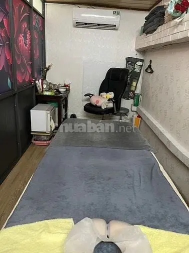 Sang Spa Nhỏ Gần Ngã 4 Hàng Xanh, Xô Viết Nghệ Tĩnh, Bình Thạnh