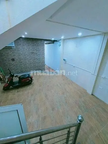 Chủ Nhà Cần Bán Gấp Nhà Ngõ Chợ Khâm Thiên, Ngõ 249, Dt: 34M1/ 46M7