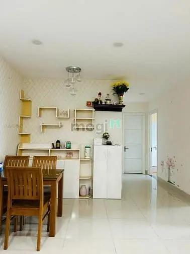 C/C Saigon Tower, Thoại Ngọc Hầu, Tân Phú : 2P Ngủ,69M2, 8Tr/Th