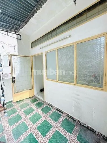 Nhà Đường Dương Bá Trạc,P2Q8,Dt 3,3M ×10M, 1 Lầu,Giá 4,18 Tỷ (Tl)