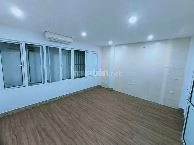 Chủ Nhà Cần Bán Gấp Nhà Ngõ Chợ Khâm Thiên, Ngõ 249, Dt: 34M1/ 46M7