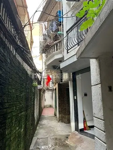 Chủ Cần Bán Gấp Nhà Phương Mai – Đường Giải Phóng, Nhà 44 M2, 6 Tầng N