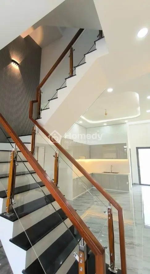 Bán Nhà Ngay Mặt Tiền Hồ Văn Cống - Thủ Dầu Một, Nhà Vừa Xây Xong - Thiết Kế Hiện Đại Chỉ 2X Tỷ