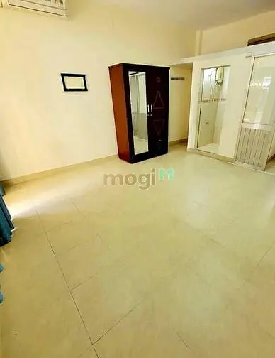 Nhà Trống, (4.5X7M 1 Lầu Suốt) : 451/36/43 Tô Hiến Thành P14 Q10