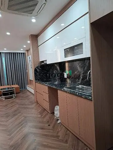 Long Biên Xuân Đỗ-6 Tầng Thang Máy X 42M_10M Ra Mặt Phố -Full Nội Thất