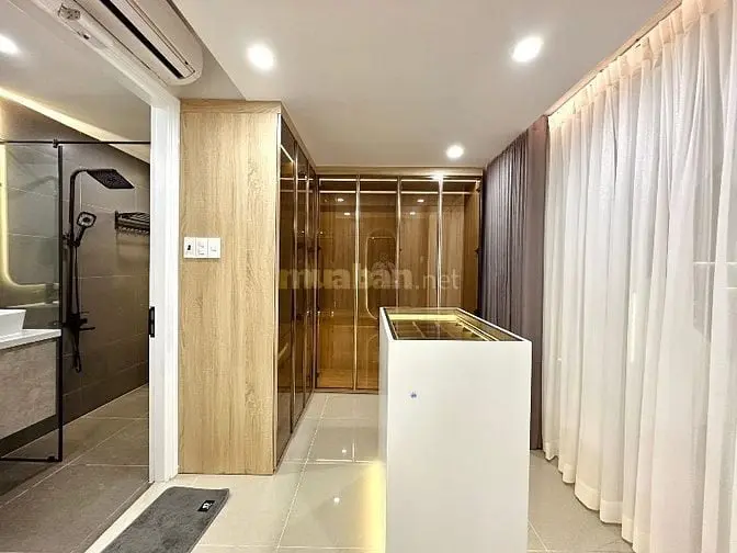 Chính Chủ Đời Lâu Bán Nhà Nguyễn Văn Đừng, Quận 5, Cách Mặt Tiền 2 Căn