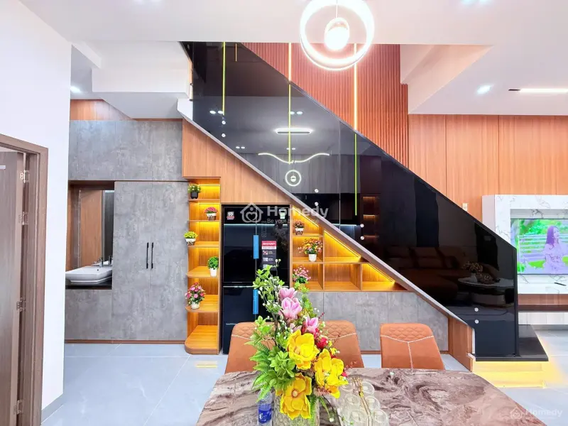 Bán Căn Nhà Mới Mặt Tiền Đường Hoà Minh 14, Cách Biển 300M, Tặng Kèm Full Nội Thất Luxury