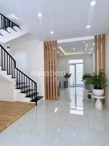 Chủ Nhà Ngộp Bank Bán Gấp 970Tr Ngay Kdc Gia Hoà Cách Q8 5Phut