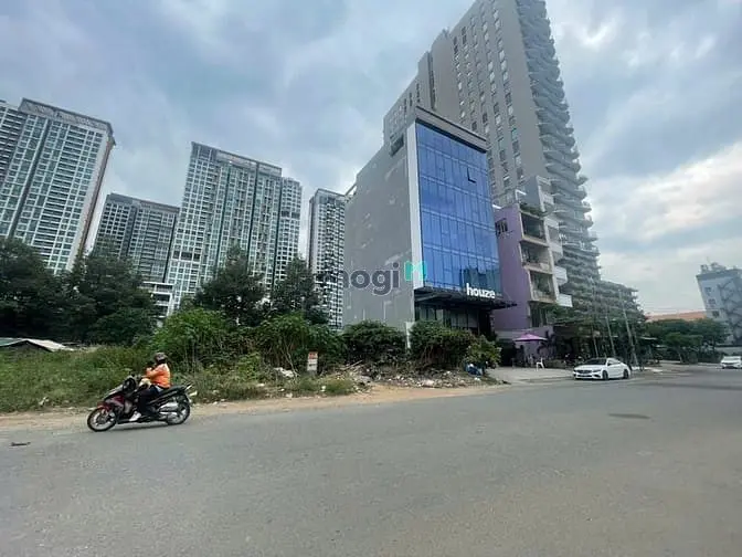 Bán Khuôn Đất Ngay Mt Nguyễn An - Thạnh Mỹ Lợi- Ubnd Thủ Đức Dt: 8X20M