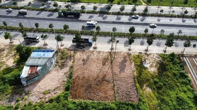 Chủ Nhà Đi Nước Ngoài Cần Bán Gấp>>>