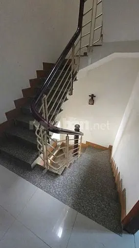 Bán Nhà Mt Đường Phan Thị Hành Dt: 4.2X14M Nhà Đúc 4 Lầu Kiêng Cố