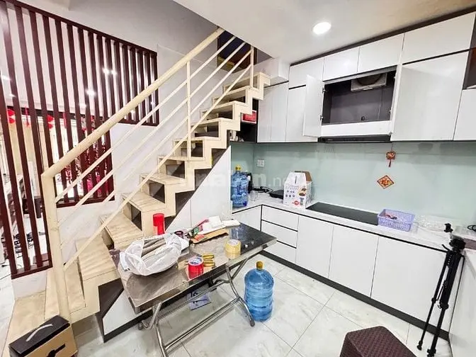 Cho Thuê Nhà Hẻm 6M(Xh) Nguyễn Đình Chiểu, P.4, Q.3 Giá 15Tr