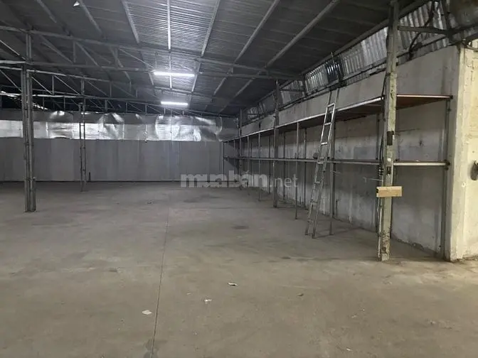 Cho Thuê Kho Xưởng Mặt Bằng 850M2 Mt Liên Phường, Phú Hữu, Quận 9