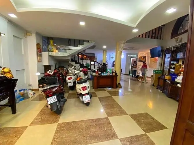 🏠 Biệt Thự 5 Tầng Quận 1 – 10 Phòng Ngủ, Thích Hợp Ở Hoặc Đầu Tư
