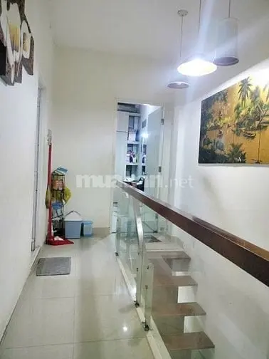 Cho Thuê Nhà Mt Khu Tân Hương : 4 X 25 M Đúc 3 Tấm : 5 Pn , 5 Wc