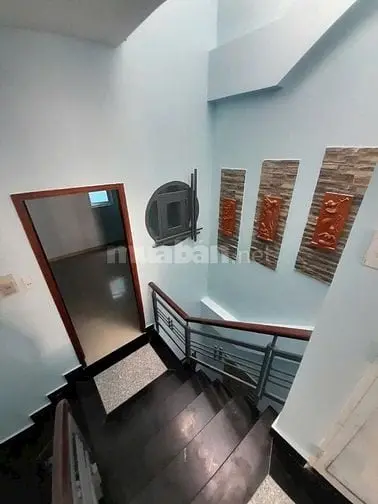 Cho Thuê Nhà Hẻm Xe Hơi Đường Nguyễn Sơn : 4 X 20 M Đúc 3 Tấm Đẹp
