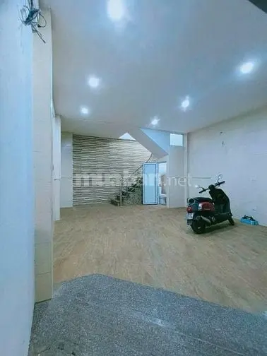 Chủ Nhà Cần Bán Gấp Nhà Ngõ Chợ Khâm Thiên, Ngõ 249, Dt: 34M1/ 46M7