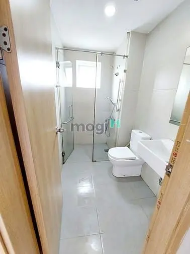Chung Cư Hoa Sen, Lạc Long Quân,Q11: 79M2, 2P Ngủ,11Tr5/Tháng
