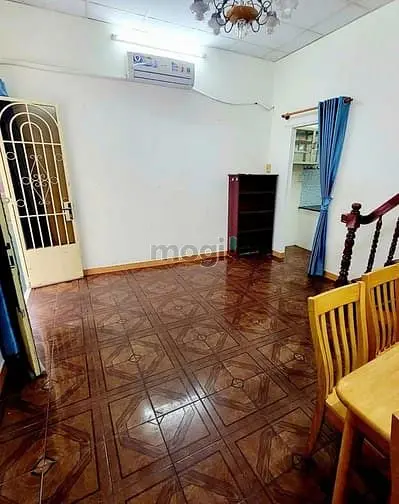 Nhà Trống, (4.5X7M 1 Lầu Suốt) : 451/36/43 Tô Hiến Thành P14 Q10