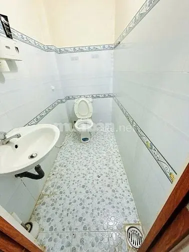 Nhà Đường Dương Bá Trạc,P2Q8,Dt 3,3M ×10M, 1 Lầu,Giá 4,18 Tỷ (Tl)