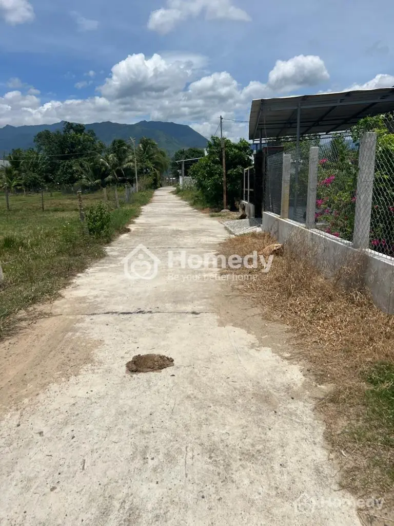 Chủ Đất Cần Bán Lô Đất Để Kinh Doanh Giá 7Xx Triệu Lh: 0786014***