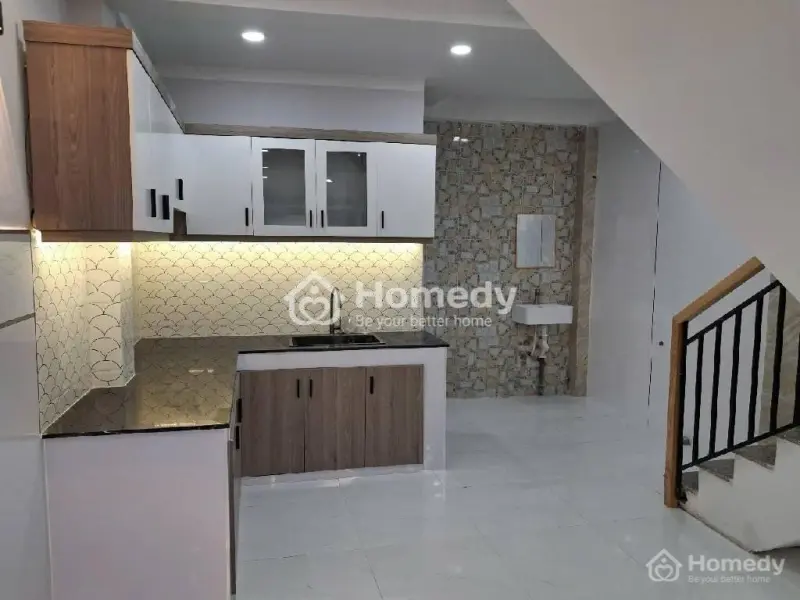 Bán Nhà Đường Bình Long, Tân Phú, Diện Tích 55M2, 3 Phòng Ngủ, Hẻm Sạch Sẽ.