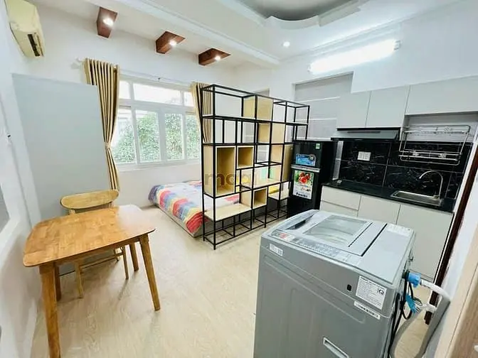 Cho Thuê Căn Hộ Cửa Sổ Lớn Ngay Cạnh Landmark 81, Thuận Tiện Đi Qua Q1