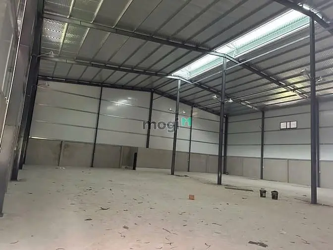 Cho Thuê Kho Xưởng Mặt Bằng 850M2 Mt Liên Phường, Phú Hữu, Quận 9