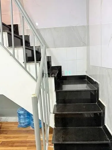 Cho Thuê Nhà 1 Trệt 1 Lầu Hẻm 09 Bùi Thị Xuân, Q.1 Cạnh Công Viên