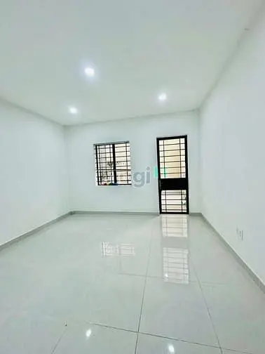 Gấp Cho Thuê Nguyên Căn - Hoa Lan - P7, Pn – Ngang 4M, 3 Lầu Thoáng