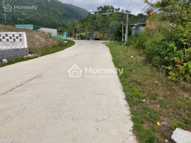 Chính Chủ Bán Gấp Siêu Phẩm Còn Sót Lại Cách Cổng Khu Dl Trăm Trứng 300M, Đầu Tư Chắc Chắn Có Lời
