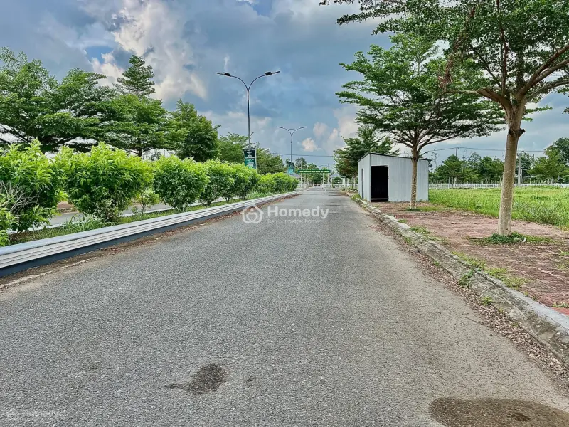Cần Bán Đất Nền Kdc, Nền Đẹp Đối Diện Công Viên Thổ Cư 100% Thanh Khoản Cao