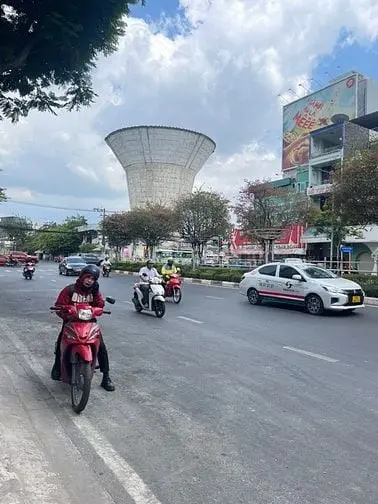 Bán Nhà Mặt Tiền Hông Hoàng Diệu.p6.Q4,Dt:4X14M,Giá:15.2Tỷ(3 Lầu)