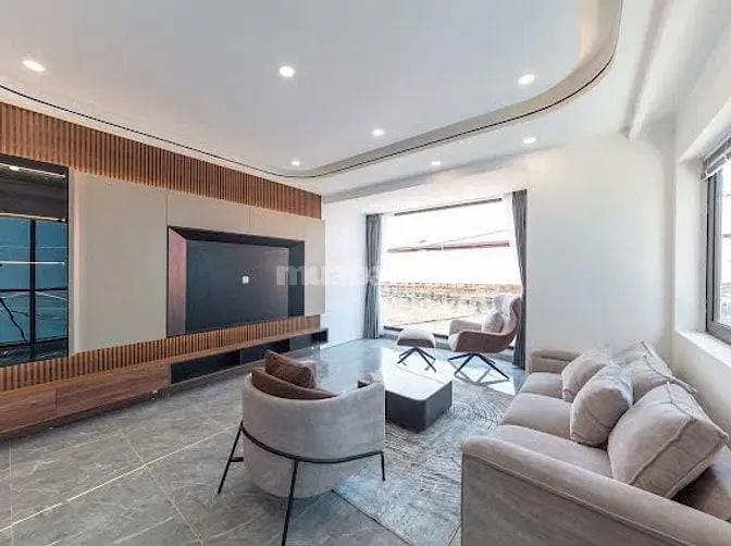 Khuôn Tiền Hiếm 7.X Tỷ Có Nhà 6 Tầng Thang Máy Phố Sài Đồng