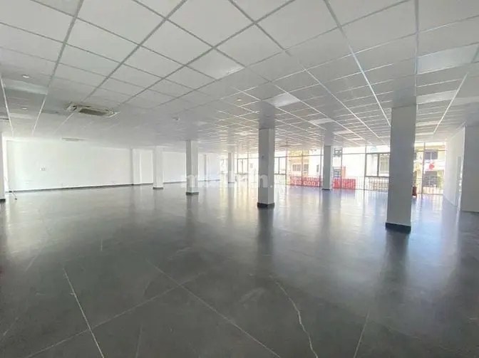 Cho Thuê Tòa Nhà Văn Phòng Mới Xây Xong Mặt Tiền Đường Cao Thắng Q3