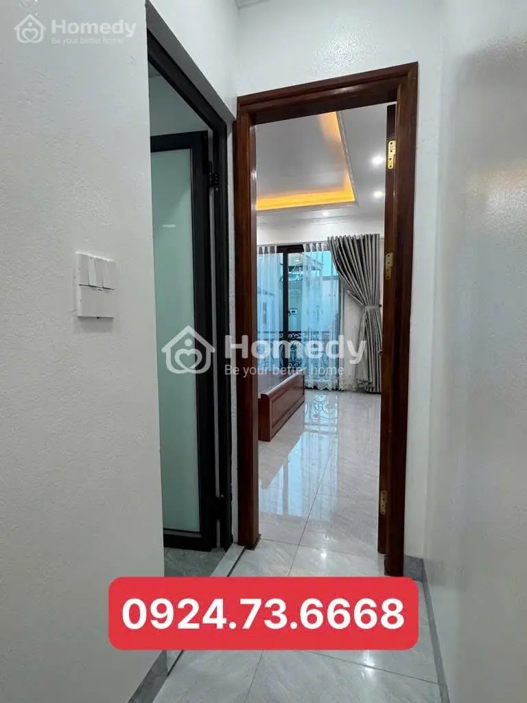6040012 ảnh đại diện 1
