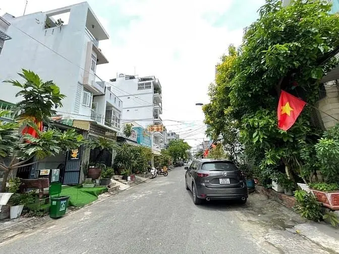 Nhà Riêng 4 Phòng Ngủ, 5 Phòng Tắm, 4 Tầng Tại Đường Số Lâm Văn Bền Q7