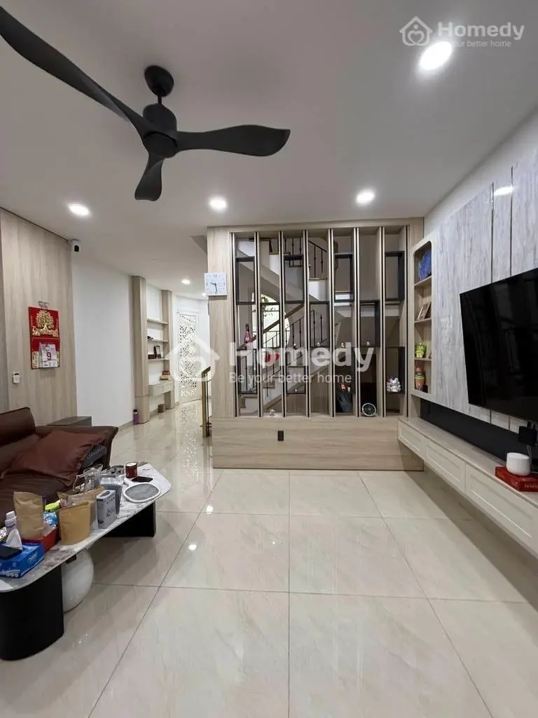 Kẹt Nợ Bán Gấp 62M2 Nhà 1 Lầu Đường Lã Xuân Oai-Quận 9,Gần Trường Học-Giá 1 Tỷ120Tr