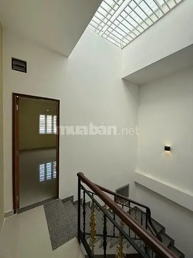 Bán Nhà Khu Tên Lửa, Mt Đường Số 24B, 4 X 20M, 3.5 Tấm, 10.5 Tỷ.