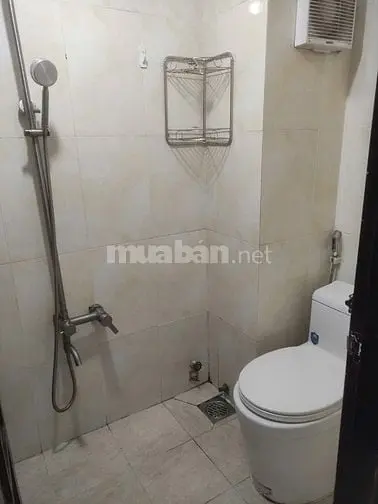 Cho Thuê Nhà Nguyên Căn Quận 3 – Gần Mặt Tiền, Giá Chỉ 12 Triệu/Tháng