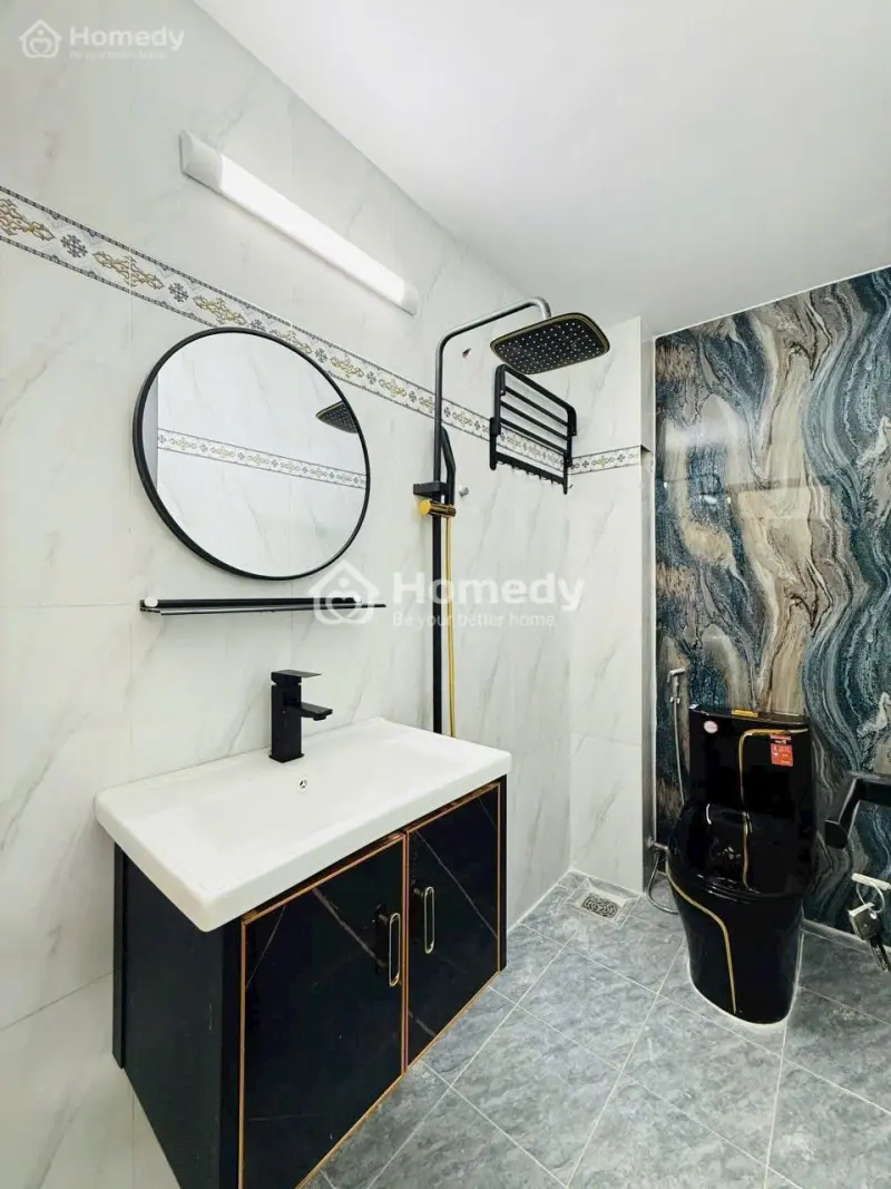Nhà 83M² Thành Thái Q10 3Tầng-4Pn, Hẻm 6M,Gần Cấp3 Nguyễn Khuyến Chỉ 5Tỷ890 Sổ Riêng Hđt 18Tr Gọi E