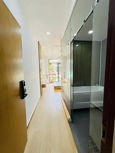 Bán Nhà Hxh Cmt8 Q3 - 3Pn 3Wc - Giá 8,99 Tỉ