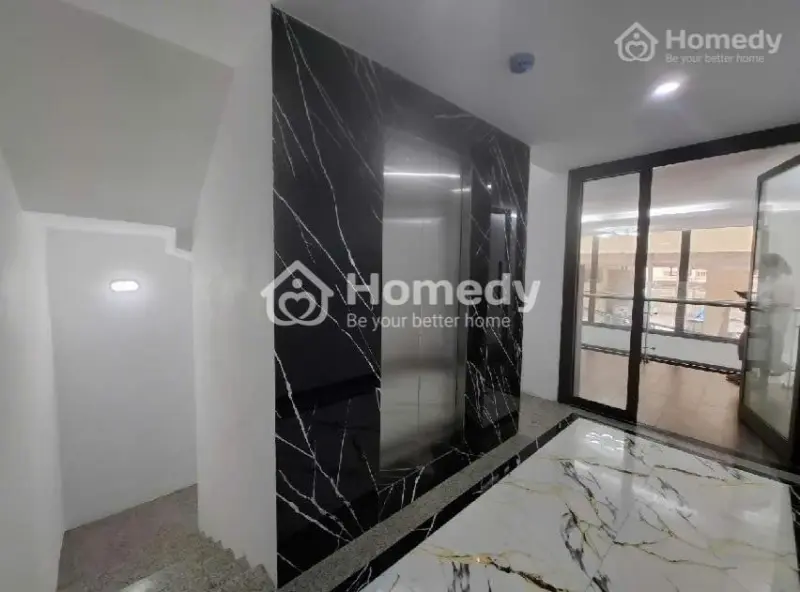 Bán Nhà Phố Minh Khai Dt 85 M2 X 7 Tầng Thang Máy X Vp - Cty