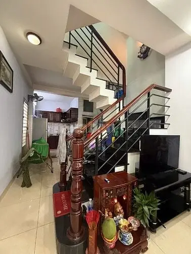 Chủ Gấp Bán Giảm Chào, Lê Hồng Phong Quận 5 Cách Ô Tô 15M, 40M2 4 Tầng