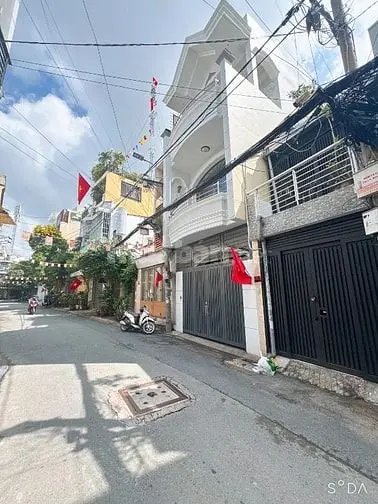 🏆 Bán Nhà 56/24 Trần Hưng Đạo – Hẻm Kinh Doanh Sầm Uất – Sổ Hồng Riên