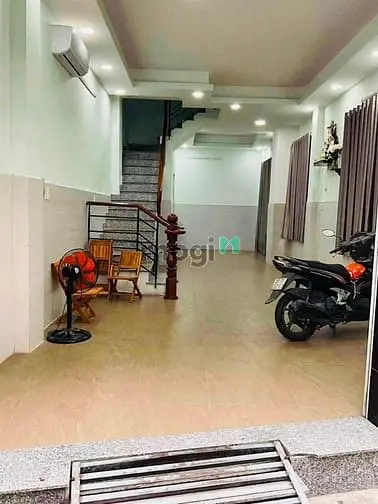 Bán Nhà Rộng Đẹp 3 Lầu (4,3X12,5) 465/18 Nguyễn Văn Công P3 Gò Vấp