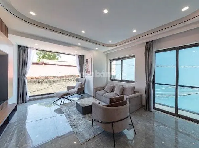 Khuôn Tiền Hiếm 7.X Tỷ Có Nhà 6 Tầng Thang Máy Phố Sài Đồng
