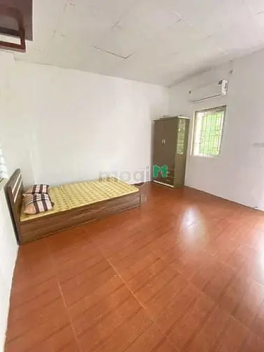 Hơn 9 Tỷ Có Ngay Nhà Mặt Phố Ngọc Lâm, Kinh Doanh Sầm Uất, Lô Góc